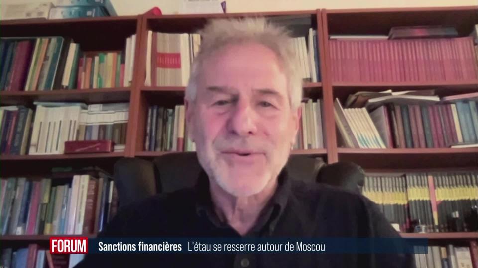 L'étau se resserre autour de Moscou à la suite sanctions financières: interview de Charles Wyplosz