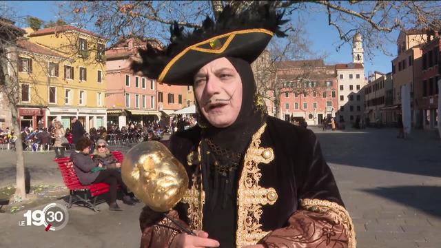 Venise retrouve son carnaval après 2 ans d'absence. Un retour aux sources sans touristes.