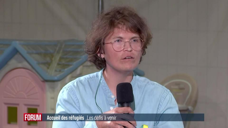 Fin de la gratuité des transports publiques pour les réfugiés ukrainiens: débat entre Emmanuelle Clément et Erich Dürst