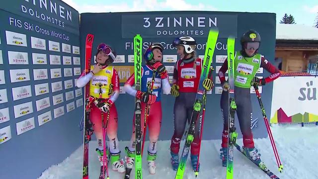 Innichen (ITA), skicross, petite finale dames: Cousin (SUI) remporte la petite finale devant Gantenbein (SUI)
