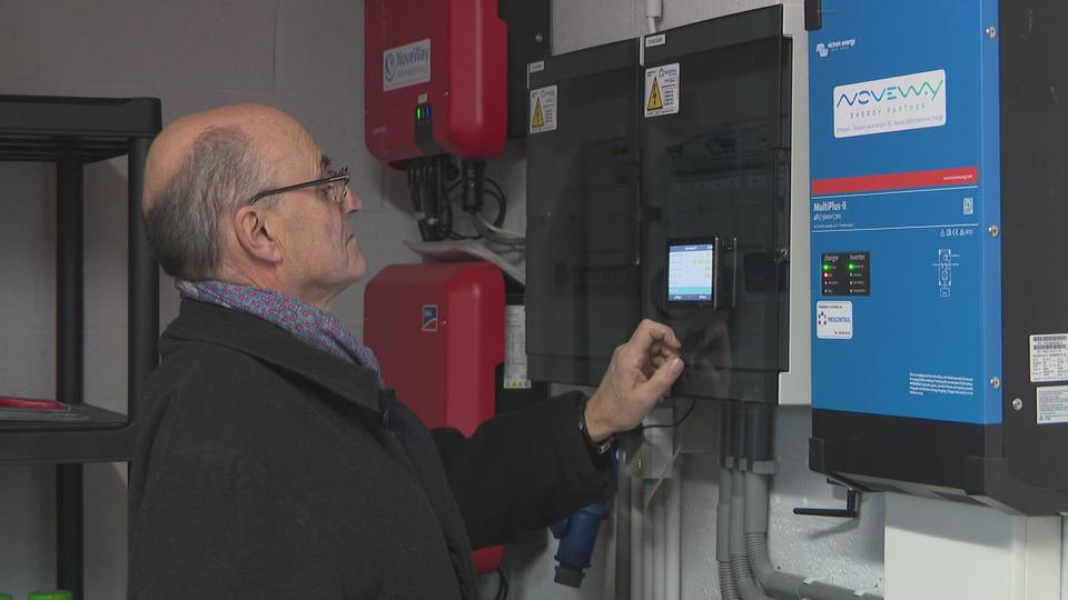 RTBF - Les batteries domestiques pour stocker l'énergie renouvelable