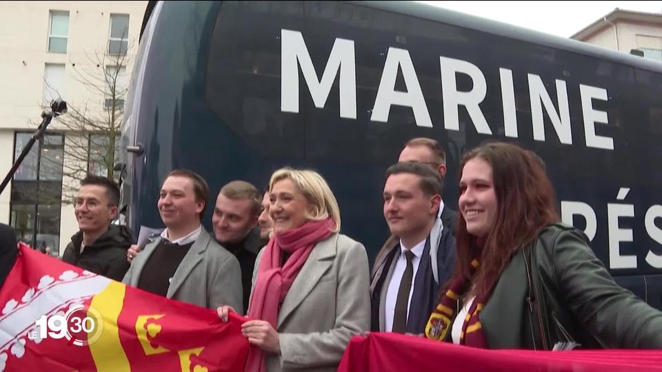 Présidentielle française: selon les sondages, Marine Le Pen pourrait grimper jusqu'à 47% au 2e tour