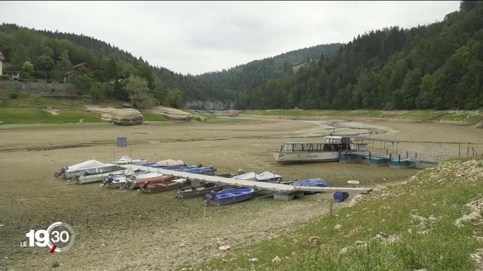 La sécheresse est catastrophique pour l’économie touristique du lac des Brenets (NE)