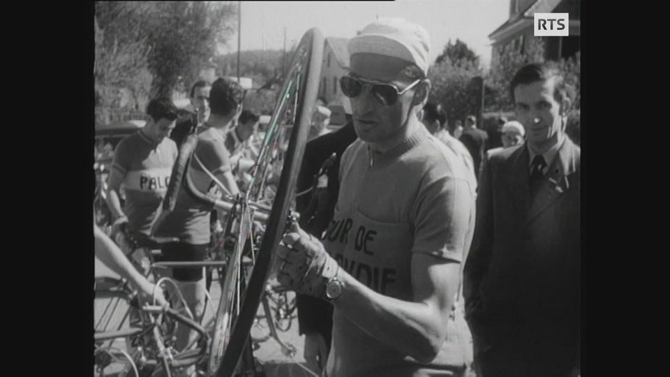 Tour de Romandie 1951: Ferdi Kübler sacré au stade de Saint-Léonard à Fribourg