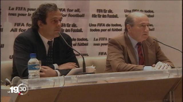 Document sur les destins liés de Sepp Blatter et Michel Platini, anciens seigneurs du football mondial aujourd'hui jugés pour escroquerie devant le Tribunal pénal fédéral