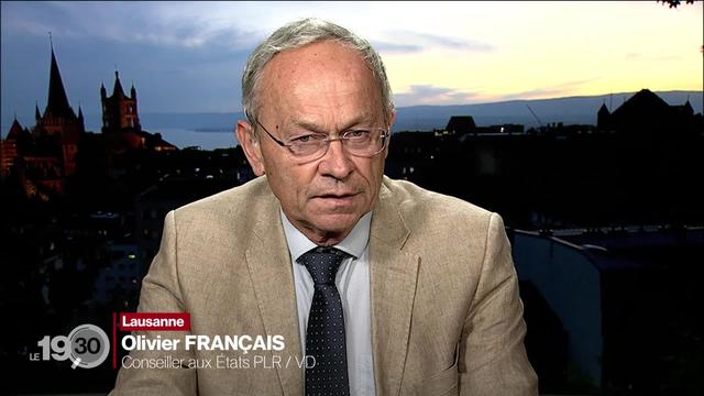 Le conseiller aux États (PLR-VD) Olivier Français réagit aux retards du chantier de la gare de Lausanne