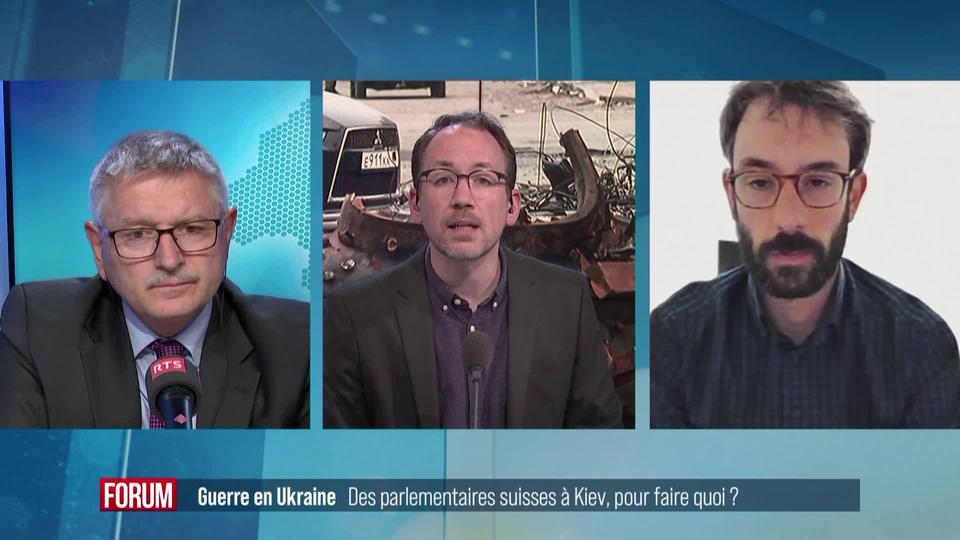 La visite officielle de parlementaires suisses à Kiev interroge: débat entre Charles Juillard et Félicien Monnier