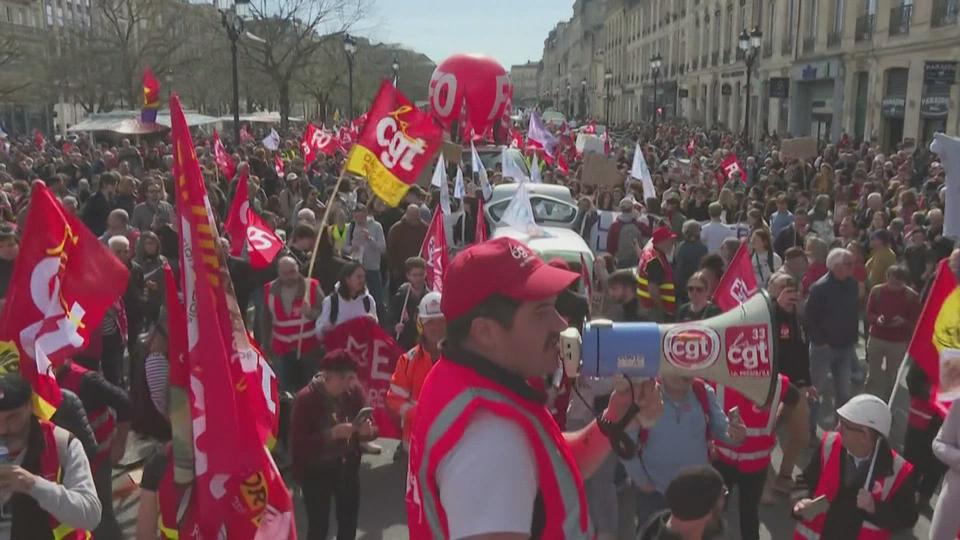 Les opposants à la réforme des retraites manifestent partout en France, pour leur dixième journée d'action