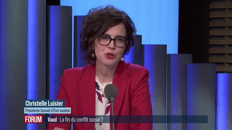 Le Conseil d’Etat vaudois inflexible face aux demandes d’indexation de la fonction publique: interview de Christelle Luisier (vidéo)