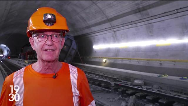 Pour la première fois depuis un mois, des journalistes ont pu accéder au cœur du tunnel du Gothard sur les lieux de l’accident