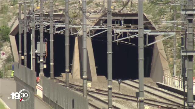 Un train de marchandises a déraillé jeudi dans le tunnel de base du Gothard. Le trafic ferroviaire est interrompu encore plusieurs jours pour les passagers.