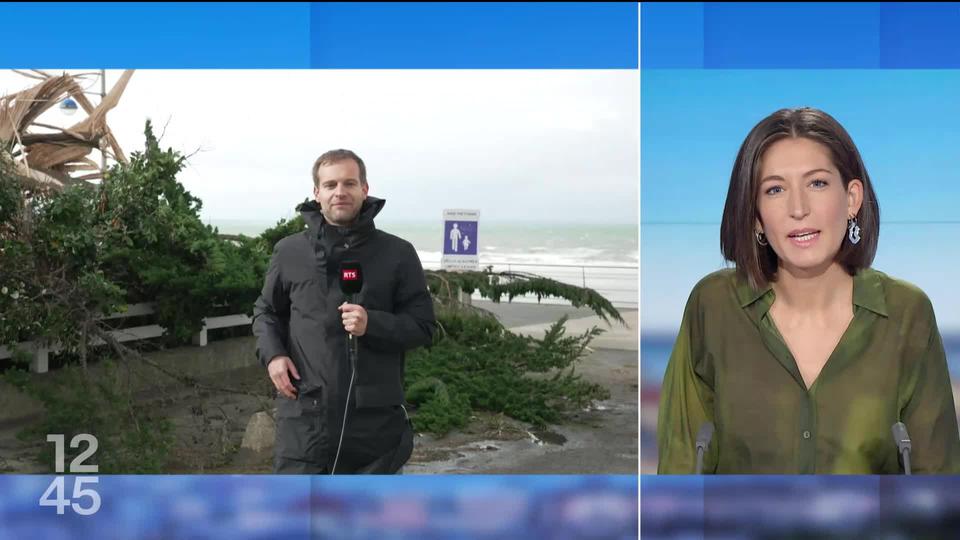 Raphaël Grand, correspondant de la RTS, relate l'ampleur de la tempête Ciaran depuis la Bretagne, dans le Nord-ouest de la France