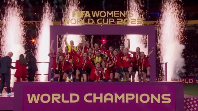 Finale, Espagne - Angleterre (1-0): les joueurs de l'équipe d'Espagne remportent leur première coupe du monde