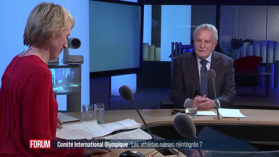 Réintégrer les sportifs russes aux compétitions sportive: interview de Denis Oswald