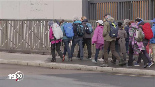 Les participants à la Marche Bleue pour le climat sont partis pour un périple de 21 jours entre Genève et Berne