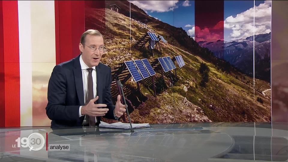 Pascal Jeannerat évoque les enjeux autour de l'installation de panneaux solaires dans les Alpes.