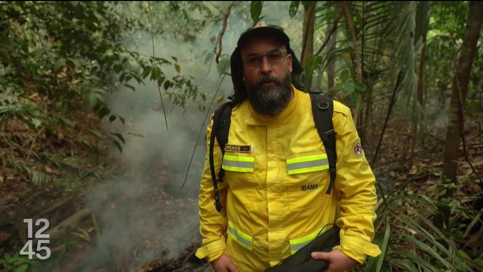 La forêt amazonienne est à nouveau ravagée par les flammes. Très toxique, l’air devient irrespirable dans la ville brésilienne de Manaus