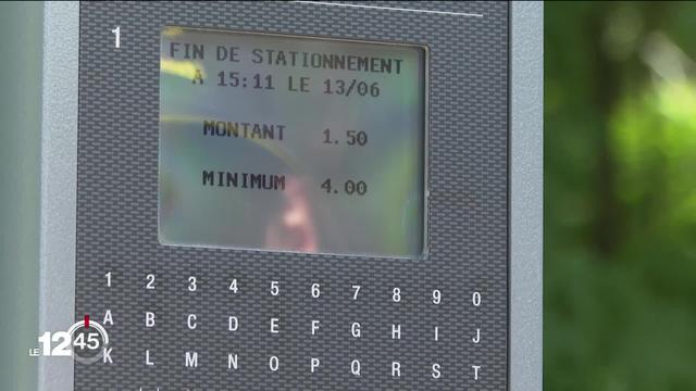 Tourisme: t'as pensé à payer le parking? Le Jura fait la guerre aux parkings sauvages.