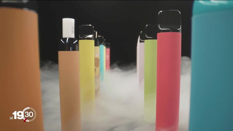 Addiction Suisse tire la sonnette d'alarme. Chez les élèves de 11 à 15 ans, la consommation d'e-cigarettes explose.