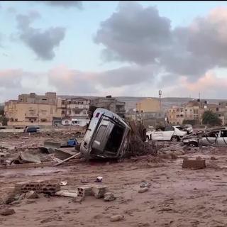 Les habitants de la ville de Derna, en Libye, sont à la recherche de milliers de disparus après le passage de la tempête Daniel dimanche. L’aide internationale s’organise