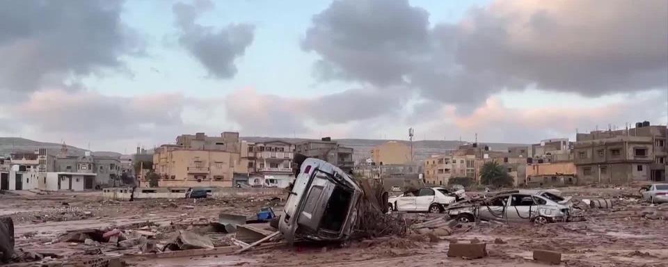 Les habitants de la ville de Derna, en Libye, sont à la recherche de milliers de disparus après le passage de la tempête Daniel dimanche. L’aide internationale s’organise