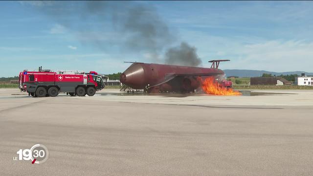 Le plus grand simulateur du monde de lutte contre les incendies sur les bases aérienne est à Payerne, dans le canton de Vaud