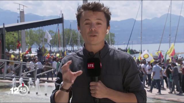 Léandre Duggan, journaliste de la RTS, fait le point sur la manifestation en direct de Lausanne