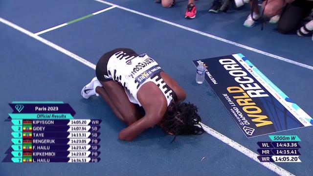 Paris (FRA), 5000m dames: nouveau record du monde pour Faith Kipyegon (KEN) !