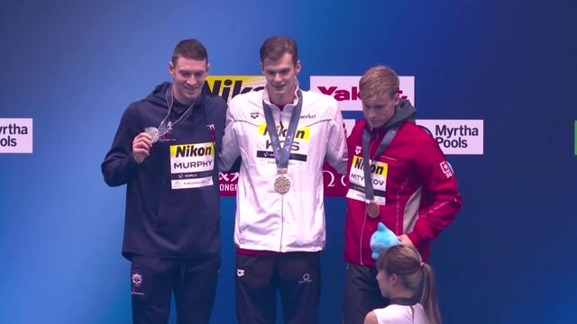 Mondiaux, 200m dos, cérémonie: le Genevois Roman Mityukov obtient le 7e podium de l'histoire de la natation suisse aux championnats du monde