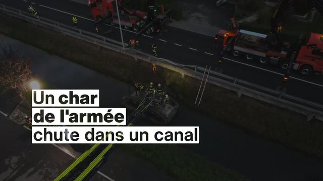 Un char de l'armée suisse chute dans un canal à Fully, faisant 3 blessés légers