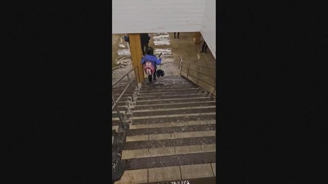 New York inondée et en partie paralysée par des pluies torrentielles