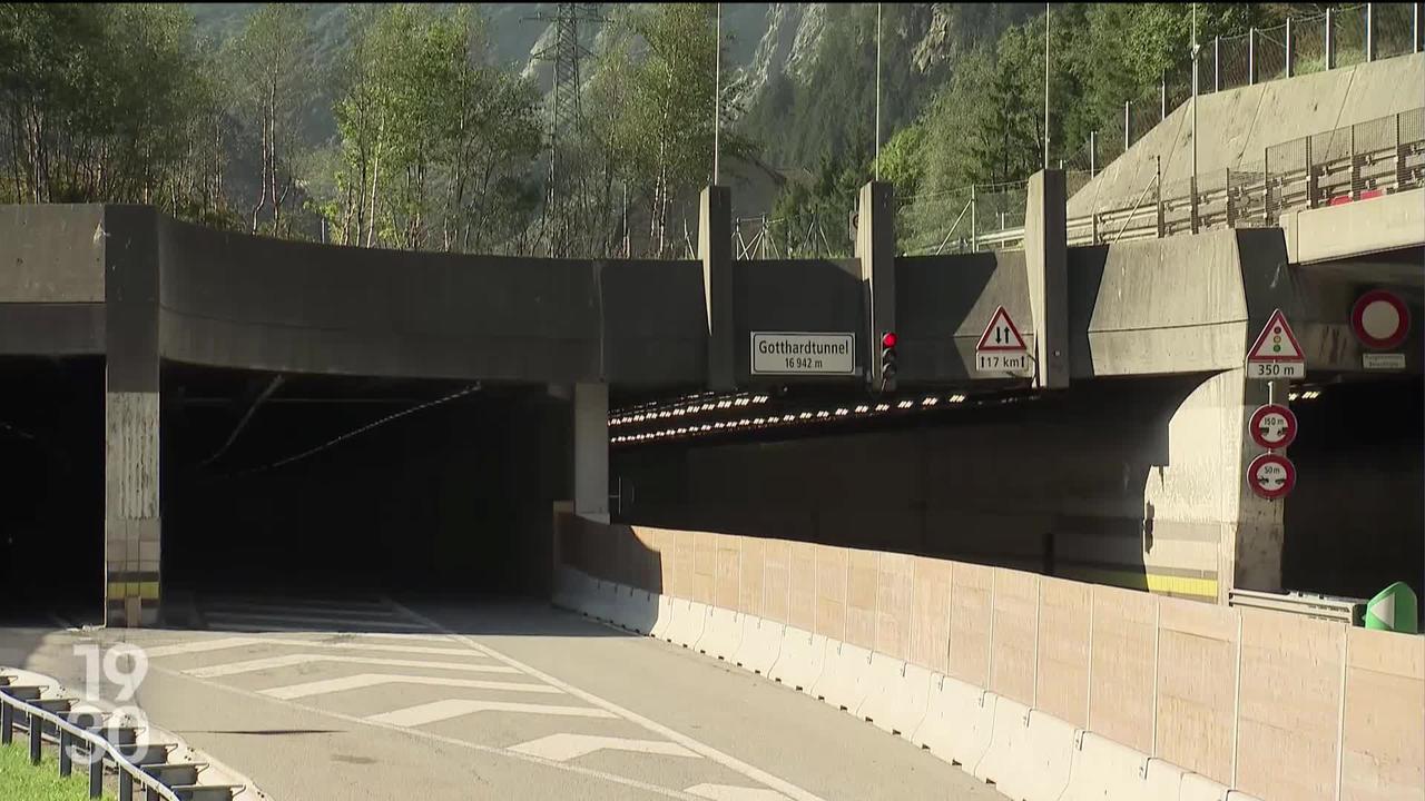 Le tunnel routier du Gothard est fermé depuis hier soir. Une fissure de 25 mètres s'est formée dans le plafond du tunnel.