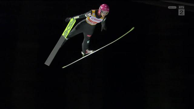 Engelberg (SUI), Grand tremplin dames: Joséphine Pagnier (FRA) s'impose avec presque 3m supplémentaire sur sa dauphine