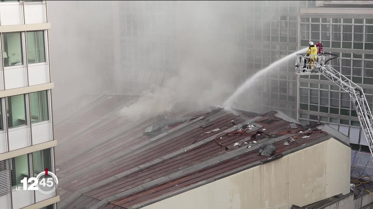 L'ancien cinéma Plaza en feu à Genève