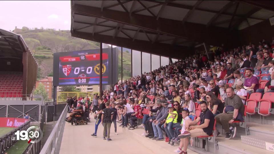 Le gradin nord du stade de Tourbillon fermé lors du match contre YB suite aux affrontements d’ultras avec la police genevoise