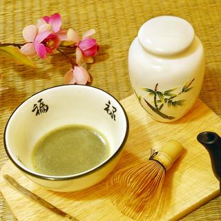 Cérémonie japonaise du thé [Depositphotos - eAlisa]