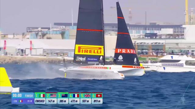 Jeddah (KSA), régate préliminaire, course 7: les Italiens remportent cette 7e course, les Suisses 6e
