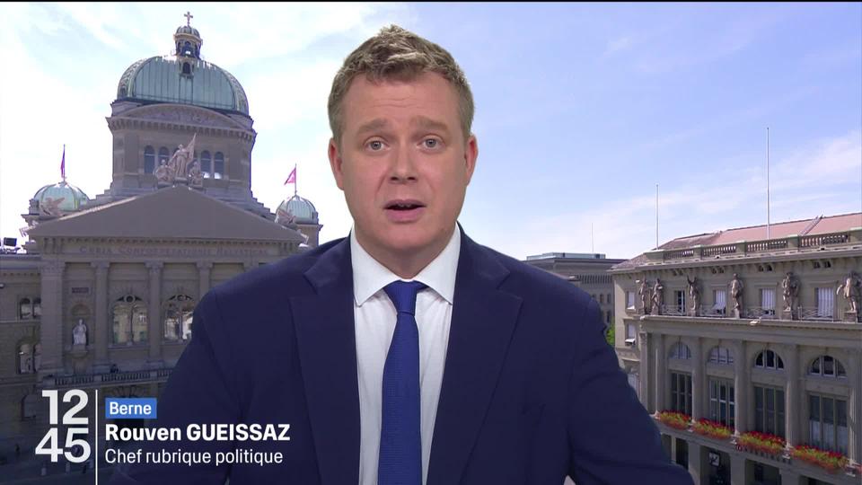 Rouven Guessaz, chef de la rubrique politique de la RTS, fait le point avant la session parlementaire qui a lieu lundi après-midi à Berne