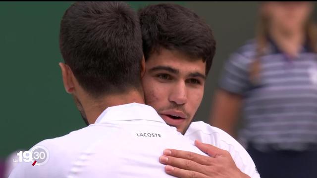 Wimbledon: Carlos Alcaraz dompte Novak Djokovic en cinq sets et remporte son deuxième titre du Grand Chelem