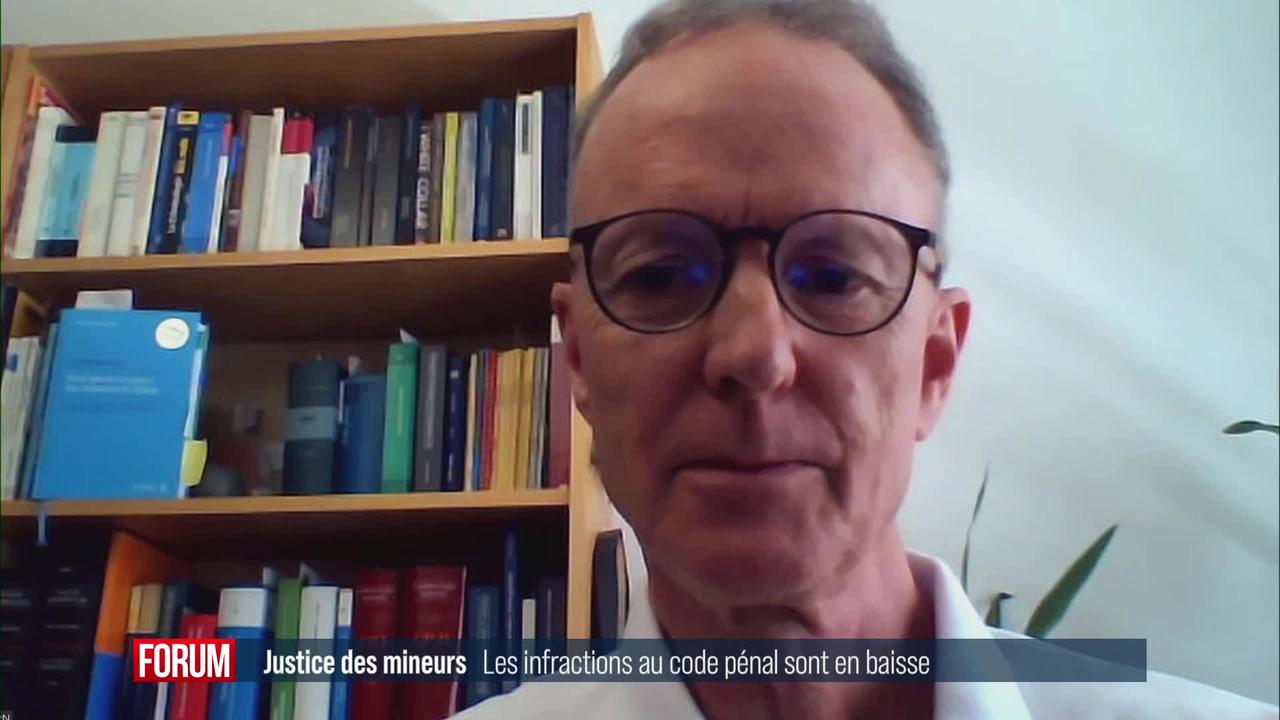 Les infractions pénales commises par des mineurs en Suisse sont en baisse: interview de Nicolas Queloz