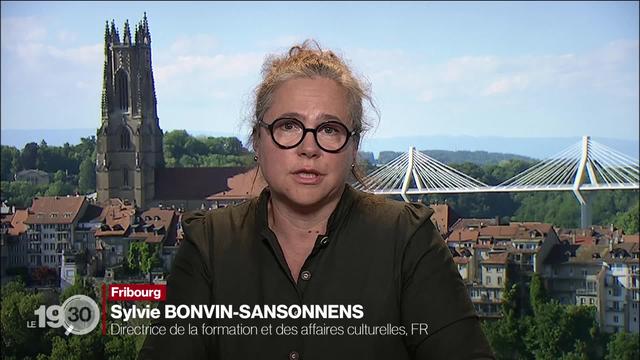 Sylvie Bonvin-Sansonnens, conseillère d'État fribourgeoise en charge de la formation, fait le point sur l'augmentation de la violence envers les enseignants