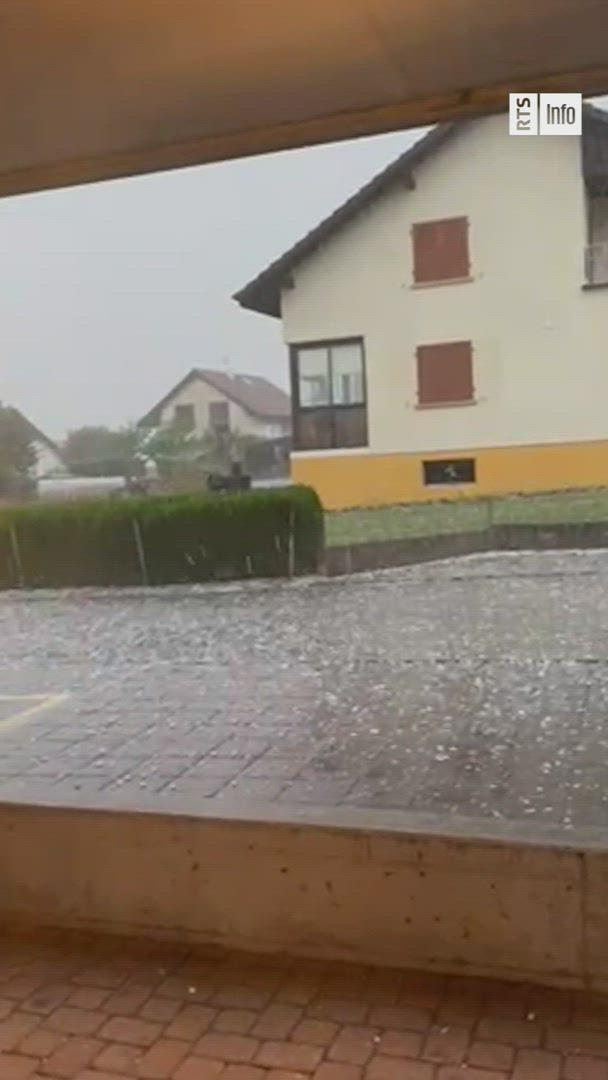 Un orage de grêle dans le Jura (JU)