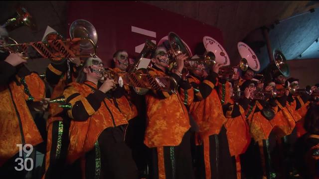 L’esprit de carnaval de retour à Genève à l’occasion du 30e anniversaire de la Guggenmusik