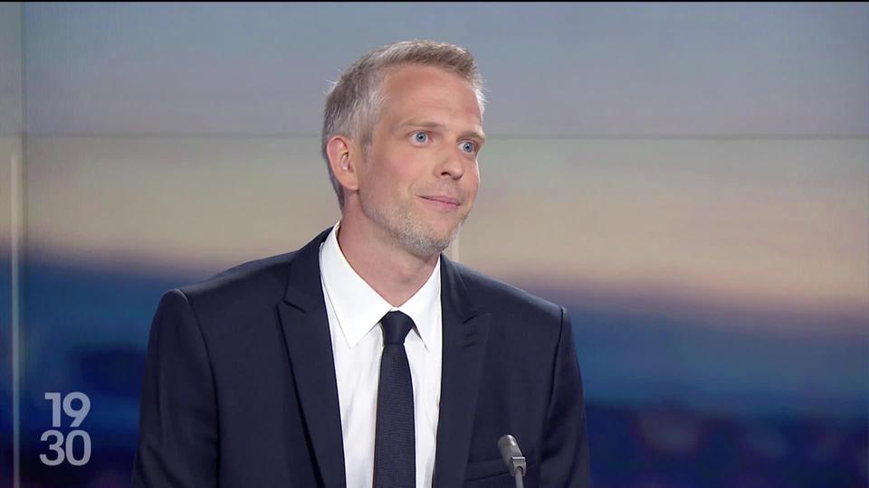 Absent lors du débat des candidats républicains, Donald Trump est pourtant largement favori. Les explications de Gaspard Kühn, correspondant aux États-Unis.