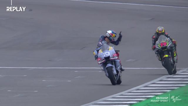 Silverstone (GBR), Moto GP, sprint: Alex Marquez (ESP) remporte cette course devant Marco Bezzecchi (ITA) et Maverick Vinales (ESP)