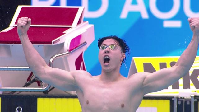 Mondiaux, 200m brasse, finale messieurs: Haiyang Qin (CHN) remporte l'or et établie un nouveau record du monde