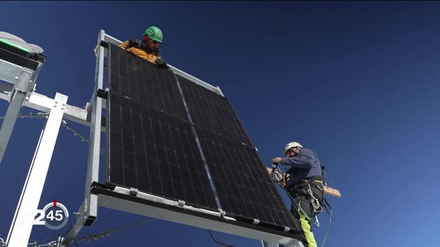 Le Parlement valaisan révise la loi sur l’énergie. La construction de grandes installations photovoltaïques sera facilitée