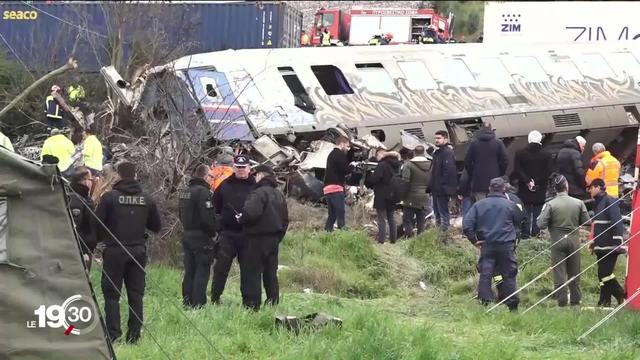En Grèce, la collision meurtrière entre deux trains serait due à une tragique erreur humaine.