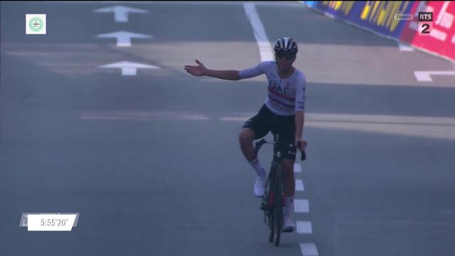 Cyclisme: Tadej Pogacar remporte son troisième Tour de Lombardie et marque encore un peu plus l'histoire