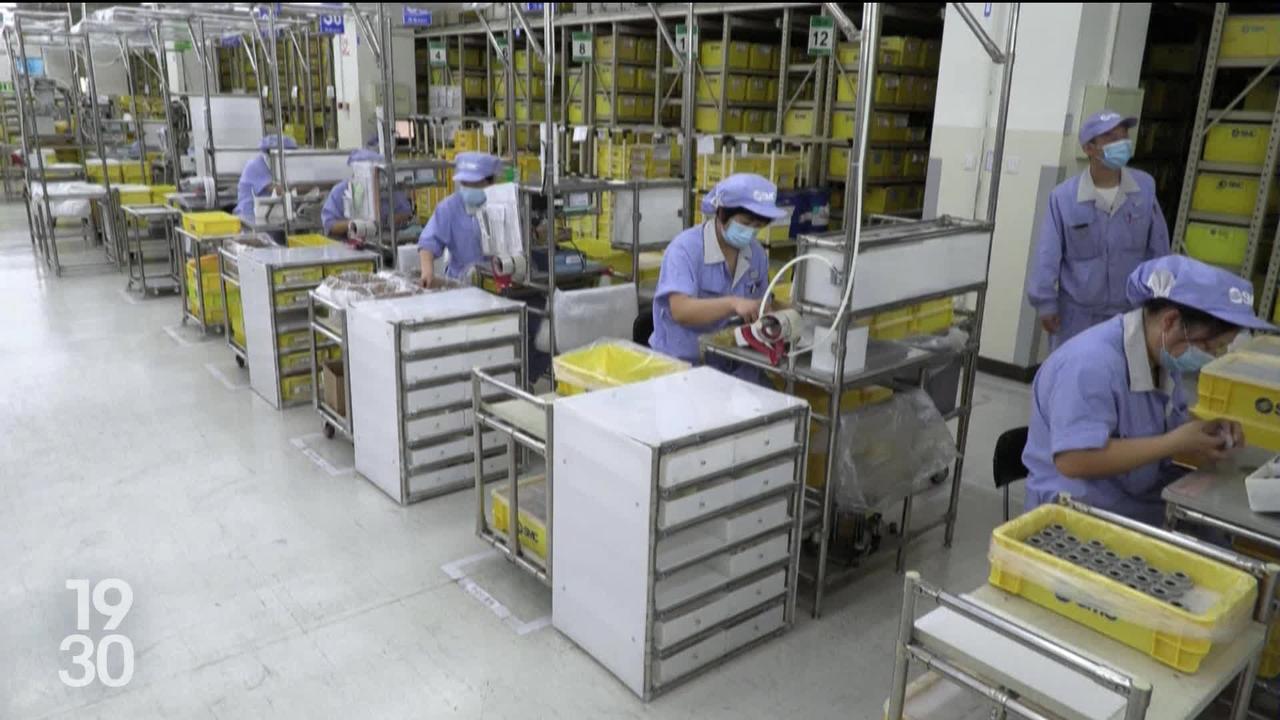 Selon l’ONG Solidar Suisse, les distributeurs helvétiques ferment les yeux sur les mauvaises conditions de travail dans les usines de fabrication en Chine